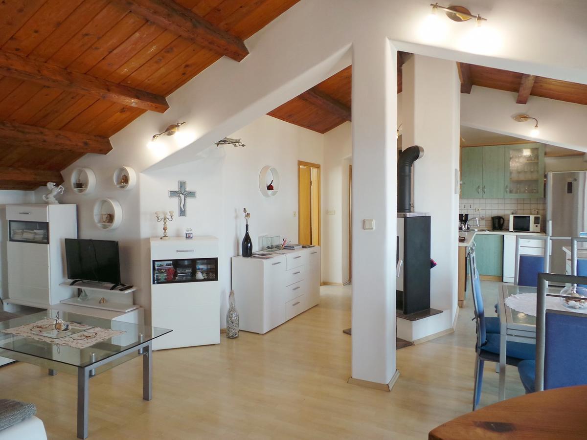 Apartment In Lovran 34848 מראה חיצוני תמונה